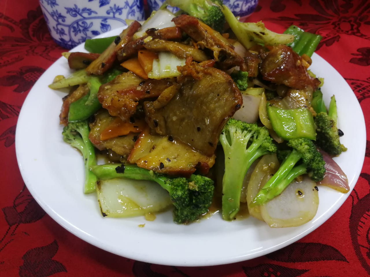 Chancho asado a la cantonesa / curry