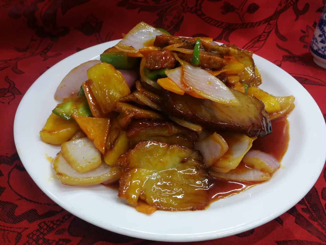Chancho asado con piña